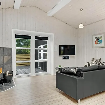 Lakolk Ix Denmark Romo